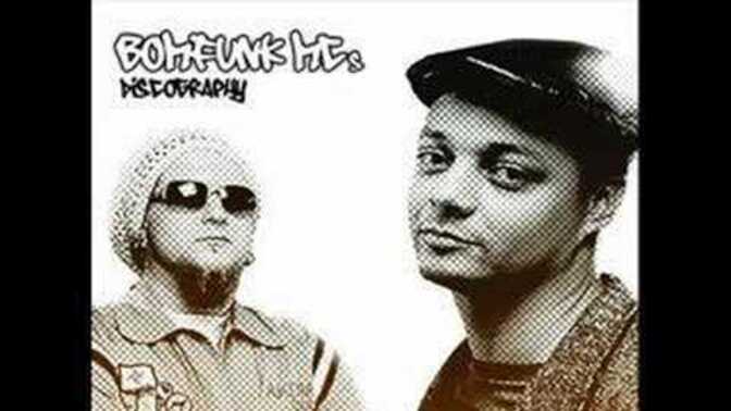 Old school tekno muzik öldümü? Bunlarin üzerine geldi mi daha iyisi?