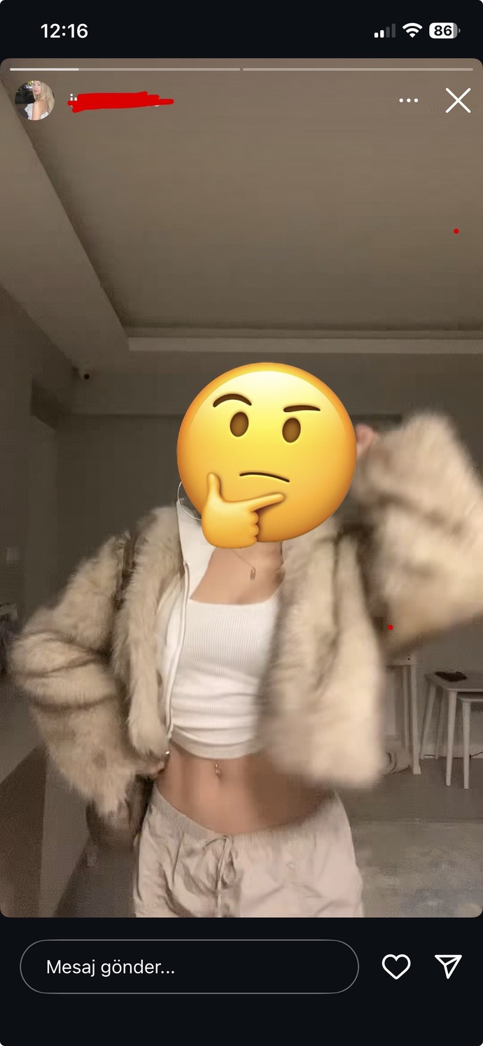 Erkekler neden tanımadığı kızlara sosyal medyadan para yağdırır 💰?