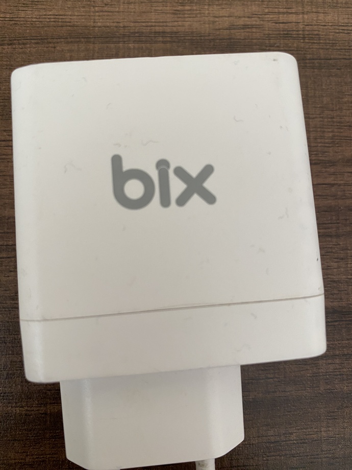 Bu şarj adaptörünü bilen/kullanan var mı iphone 11 için kullanılır mı?