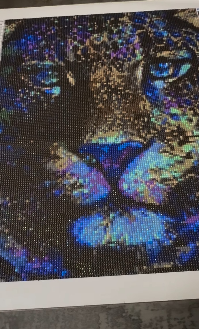Diamond painting mi, puzzle mı daha eğlenceli geliyor sana?