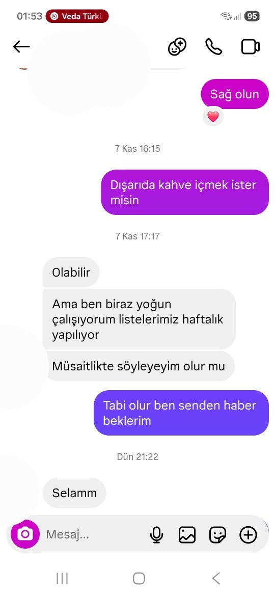 Tam 1 hafta sonra yazdı yarın buluşma olabilir, nasıl ben davranmam gerekiyor?