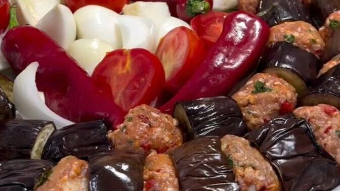 İçine et koymazsan yemek olur mu?