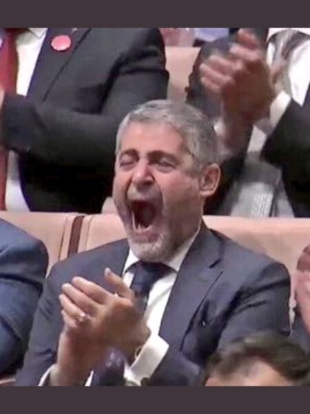 Kalabalık ortamlarda uykunuz gelir mi?