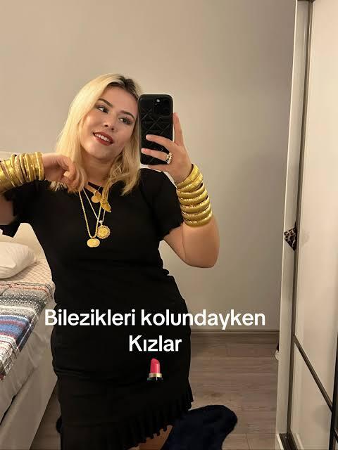 Düğünde kollarını altınla dolduranlari görünce mideniz bulanıyor mu?