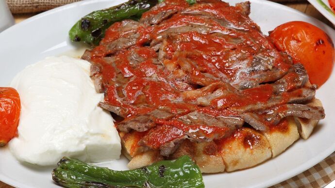 Sosyal medyada yeni akım evde iskender! Evde iskender yapar mısın?