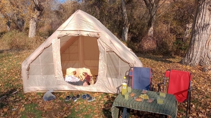 Sonbahar moduna geçiş yaptım. Çadır kampı yapıyorum, siz sever misiniz kamp yapmayı?