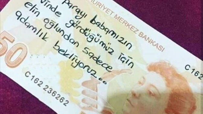 Hiç Yerde Para Buldunuz Mu?