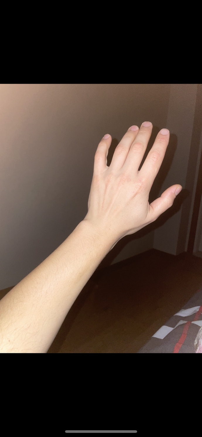 Çok kılsızım kız gibiyim? 😥?