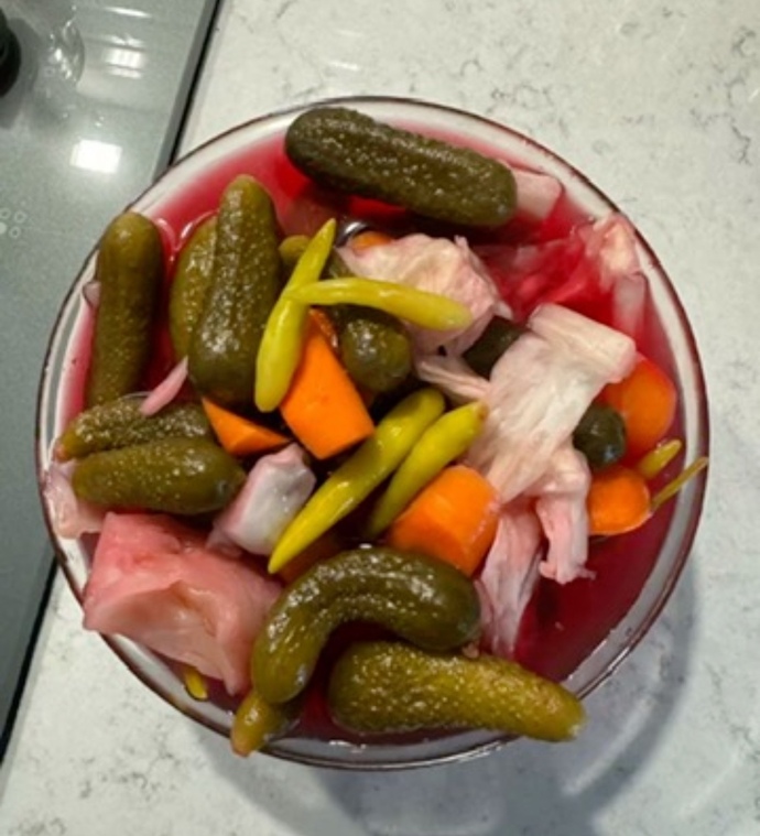 Bu turşunun yanına en iyi ne gider?