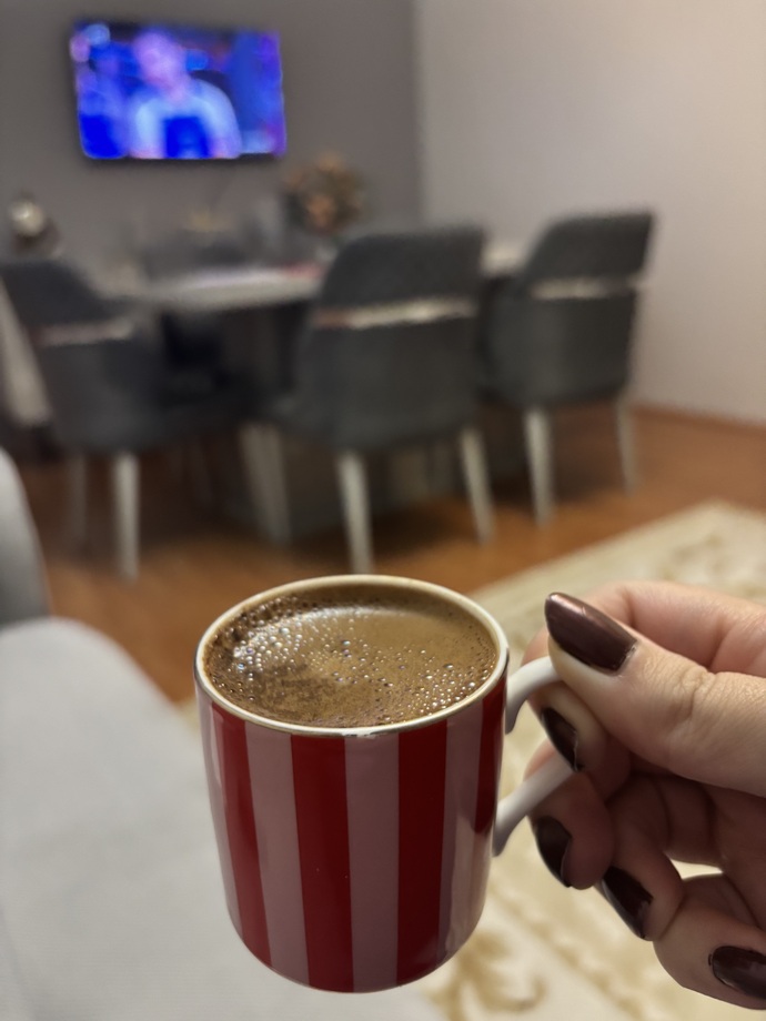 Sizce ben ne izliyorum?