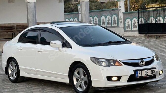 Büyük arabaları mı küçük arabaları mı seviyorsunuz?