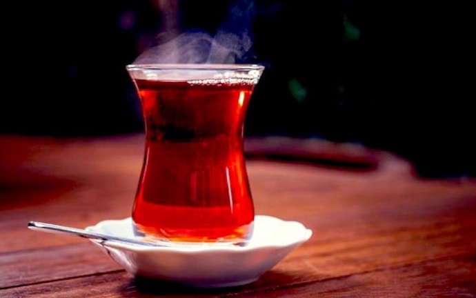 Gün içinde çay mı kahve mi çok içersin?