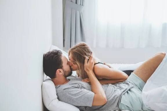 Evlilikte seks, bağlılığı güçlendirir mi sence?