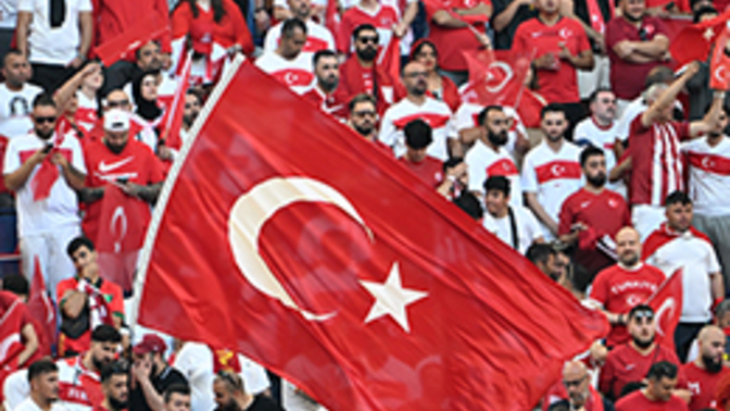 Kimler maçı izliyor?