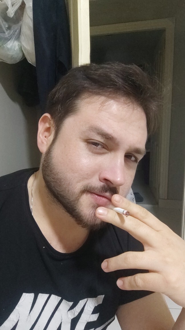 Cigerinizi yakan sigara dumanı mıdır yoksa yaşanması mümkünken yaşanamayan şeyler mi?