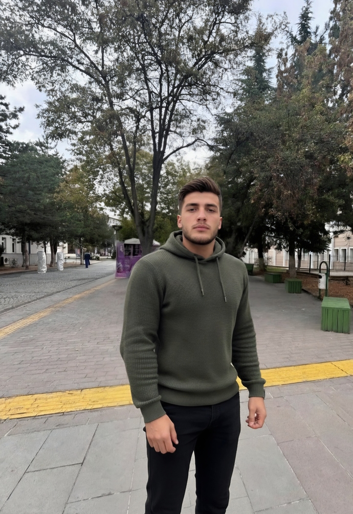 Kızlar hangimiz size tanışma teklif etsek kabul ederdiniz?