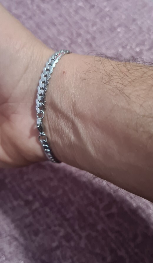 Erkek adam aksesuar takar mı?