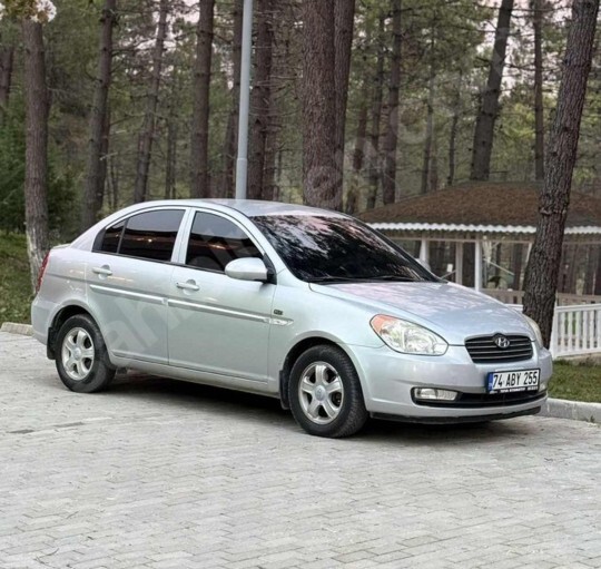 Hyundai in üretmiş olduğu En İyi Accent modeli hangisi?