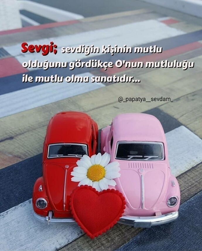 Bu güzel duyguları biz mi hissediyoruz yoksa karşı taraf mi hissettiriyor bize?