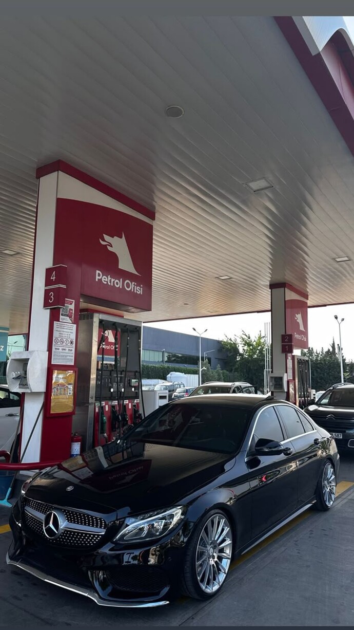 Karşı cinsin arabayı manuel mi, otomatik mi kullandığı sizin için bir şey ifade eder mi?