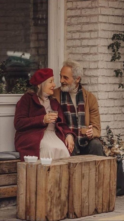 Biriyle yaşlandığını hayal edebiliyor musun?