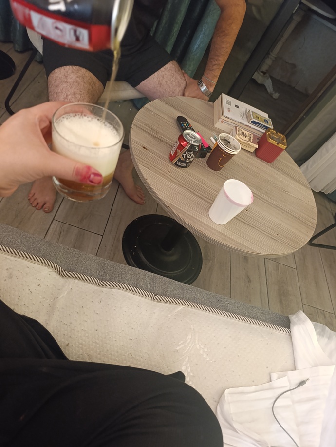 İlgisiz kocayı ne yapmalı illa aldatalimmi yani 😡?