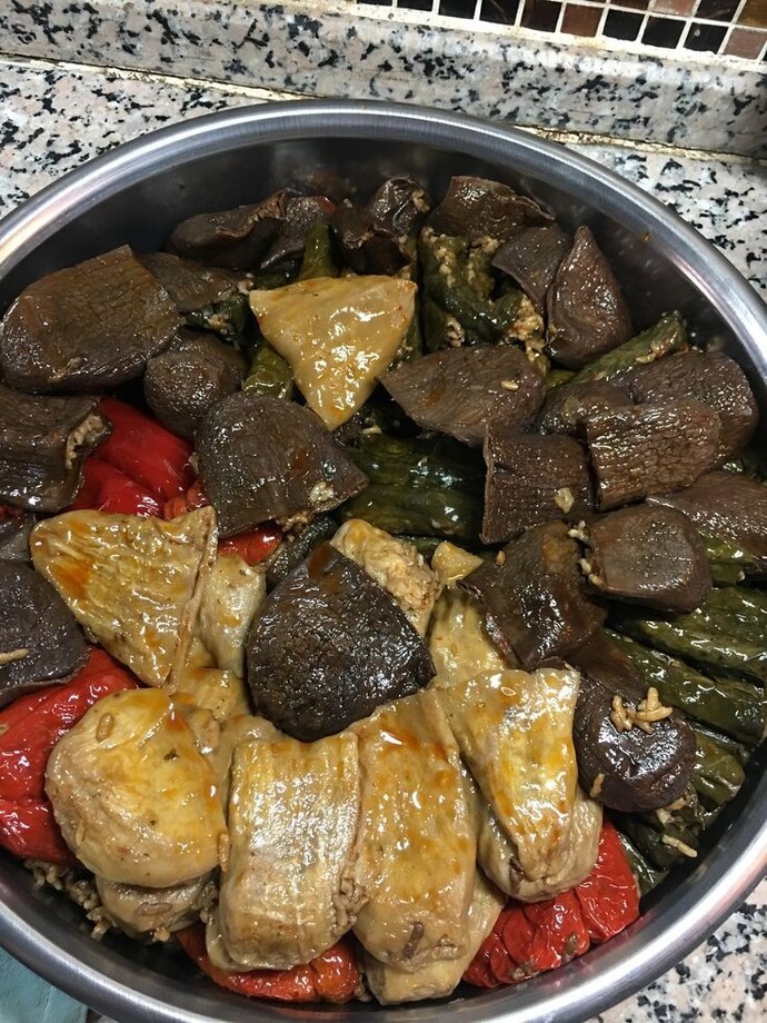 Sabah sabah dolma yenir mi?