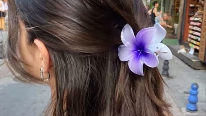 Niye artık kimse lotus toka takmıyor?