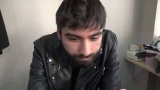 Erkek arkadaşım cimri davraniyor. Onu nasıl düzeltebilirim?