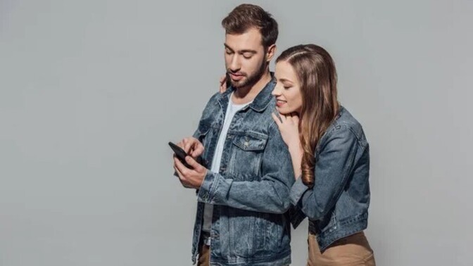 Eşinizin telefonunuzu kurcalar mısınız?