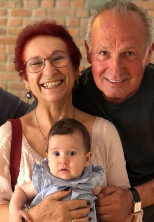 Kayınvalide ve kayınpedere hitap etmenin doğru yolu nedir? Sedece Anne veya baba mı yoksa isimlerinide söyleyerek mi?