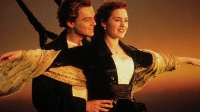 Titanic filmi sanılanın aksine bir aşk hikayesi değil de ihanet hikâyesi değil mi?