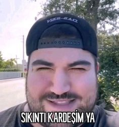 Aile hayatım bozuk olduğu için ve hiç arkadaşım olmadığı için evlenmek istemiyorum normal mi?