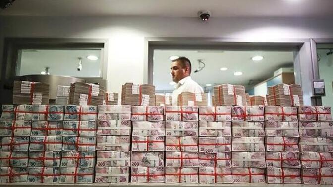 Yeni yılda sana para mı yoksa aşk mı lazım?