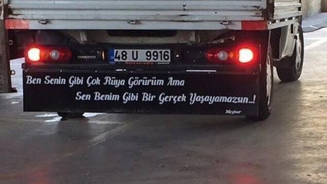 Kamyon arkası sözler sever misiniz?