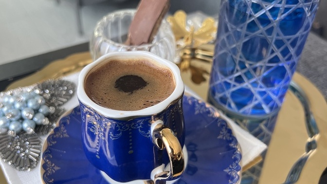 Öğlen kahvesi içilmiş midir?