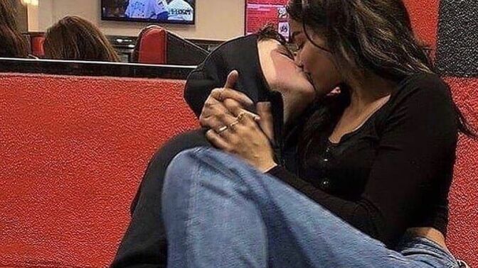 Her haline düştüğün biri var mı?