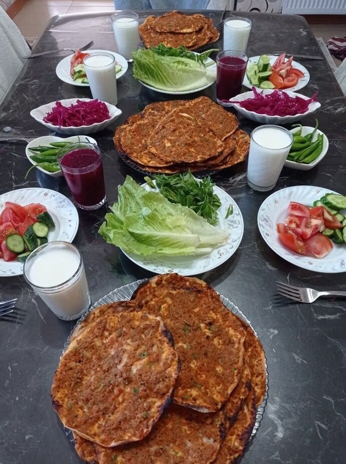 Misafir için bu sofra eksik mi?