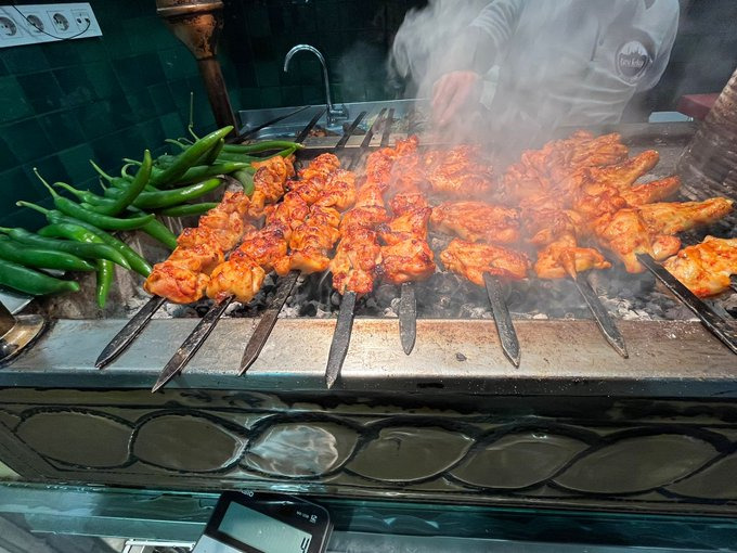 Testi kebabı yer misin?