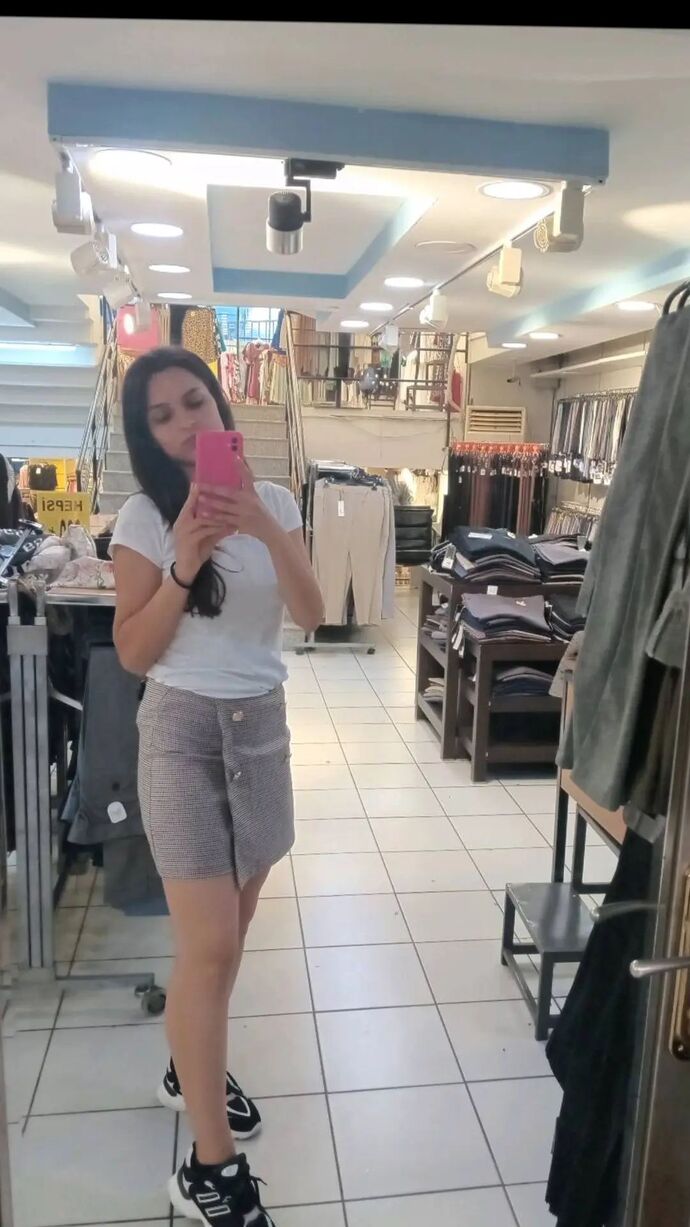 Bu eteğim güzel mi sizce?