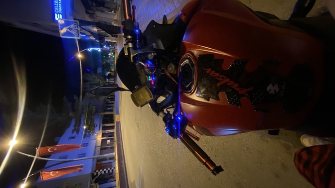 Beyler motordan anlıyanlar bi baksın?