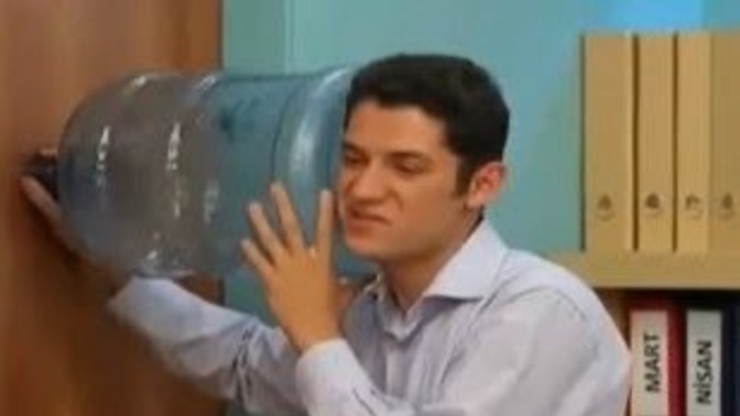 Hiç duymamamınız? görmemeniz gereken bir şey gördünüz mü?