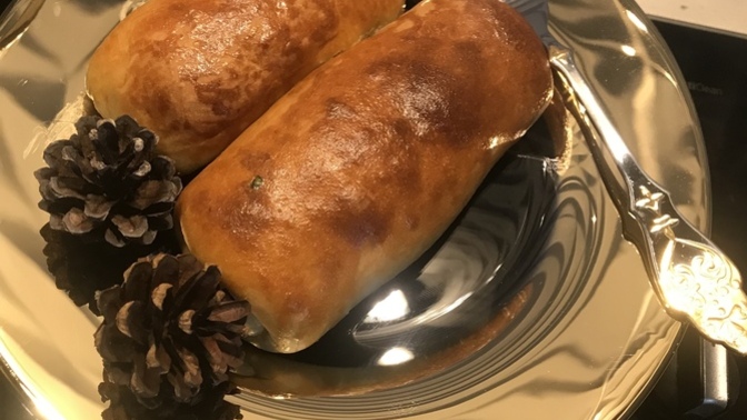 2 saattir bununla uğraşıyorum , Yanlız yiyemedim Buyrun size ıspanaklı peynirli el açması poğaça yaptım ☺️?