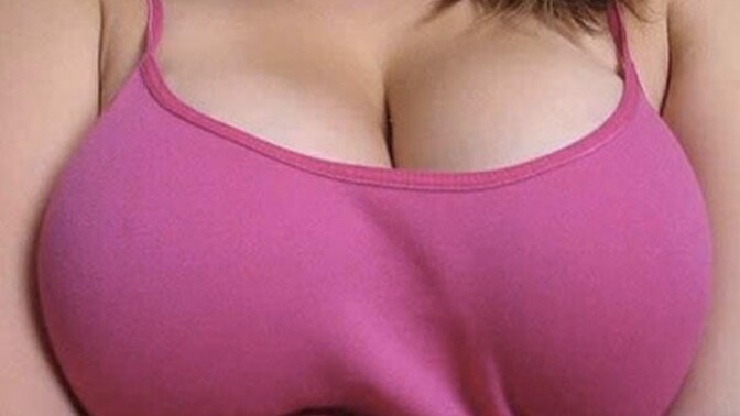Kadın memesi belli olunca sorun olmazken, erkek penis çıkıntısı belli olunca neden sorun oluyor😅🫶🏼?