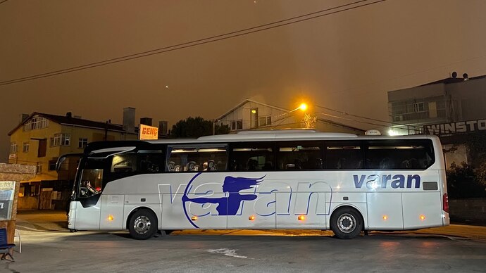 Gece yolculuğunu mu yoksa gündüz yolculuğunu mu daha çok seversiniz?