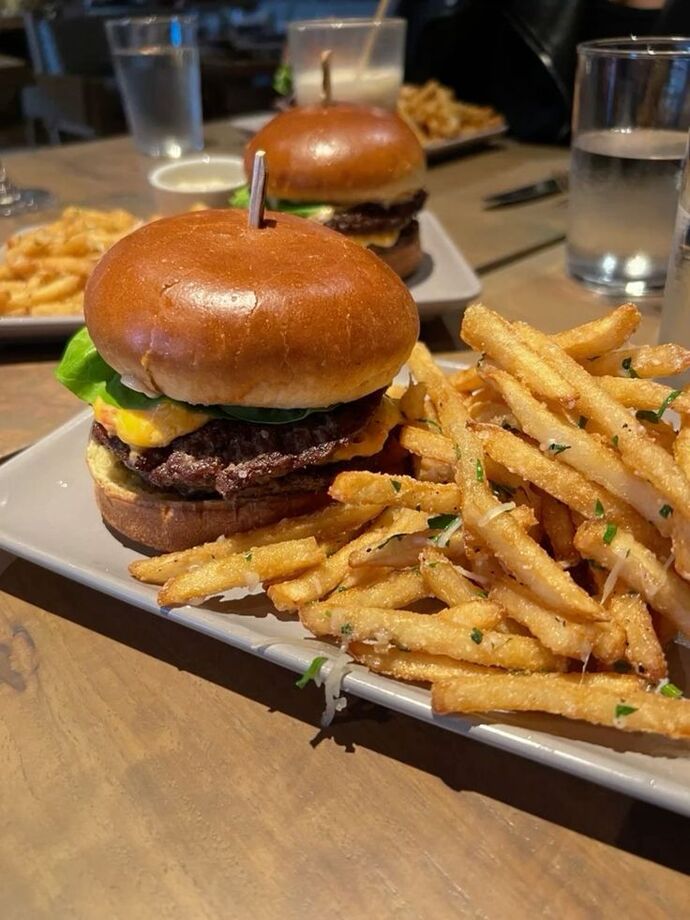 En son ne zaman hamburger menü yediniz?