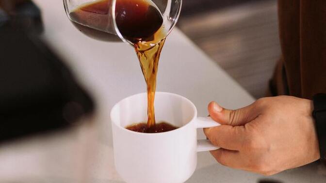 Yemek sonrası kahve mi, çay mı iyi geliyor?