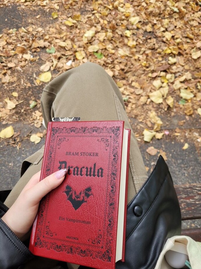 Kitap okumak bir hobi midir yoksa zorunluluk mu?
