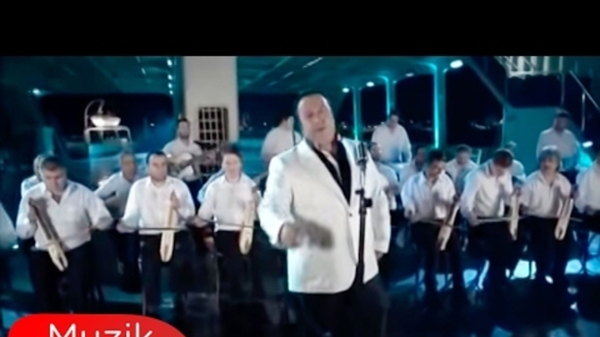 Şu an hangi şarkıyı dinliyorsunuz ya da dinlemek istersiniz?
