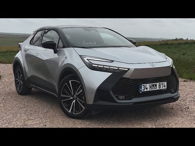 Sizce Toyota C-HR güzel bir arabamı nasıl görünüyor?